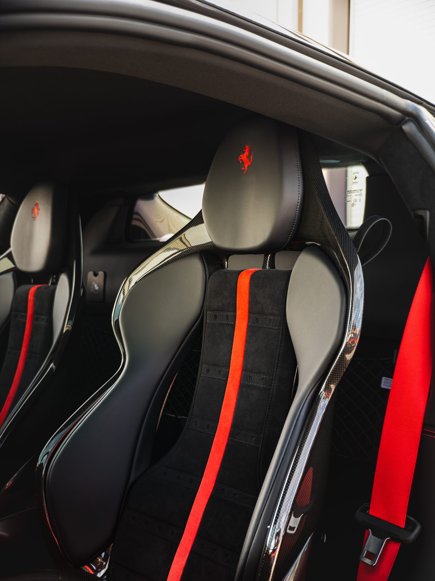 Ferrari 296 GTB carbon racing seat