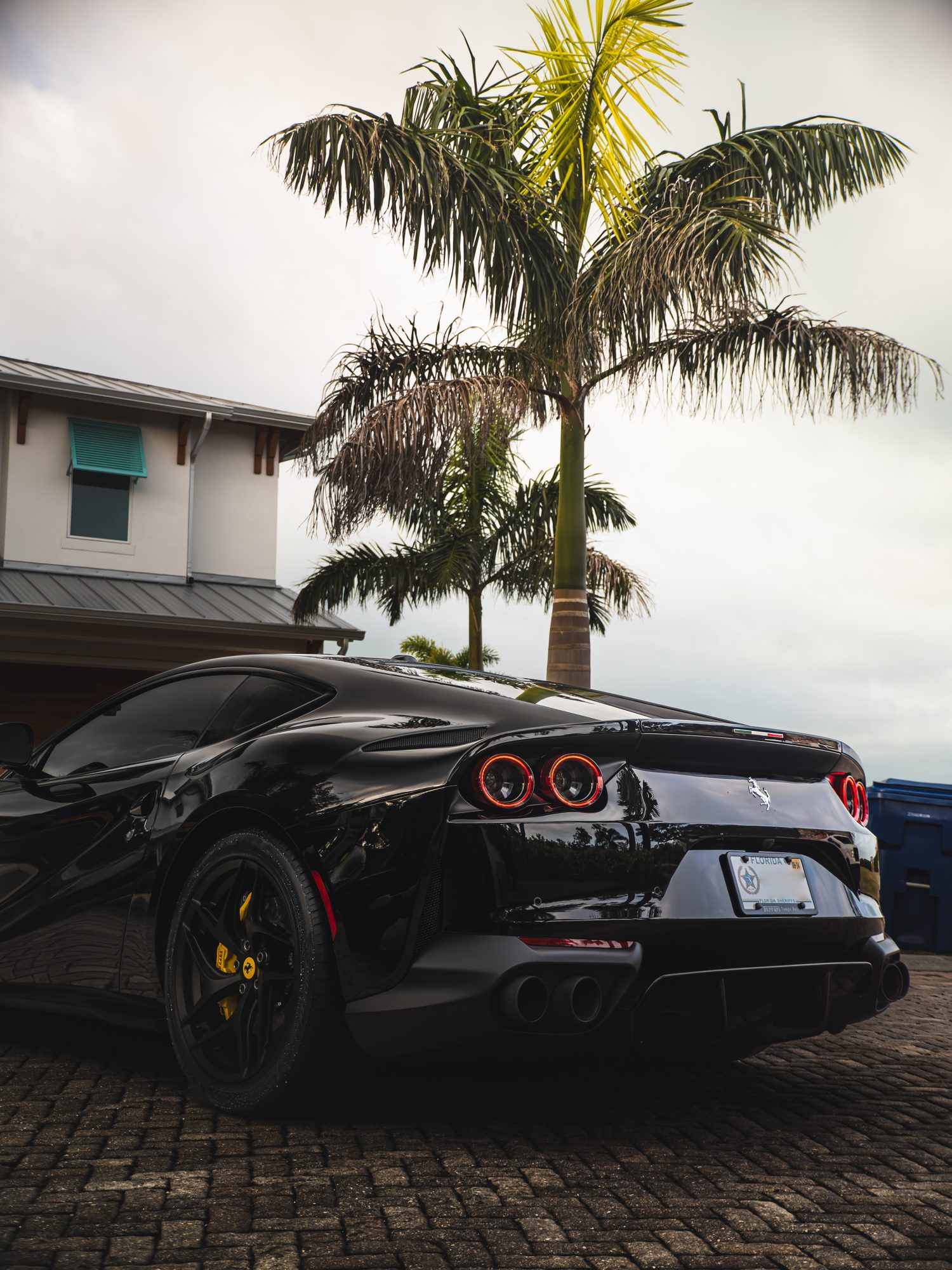Ferrari 812 Superfast, rear three-quarter