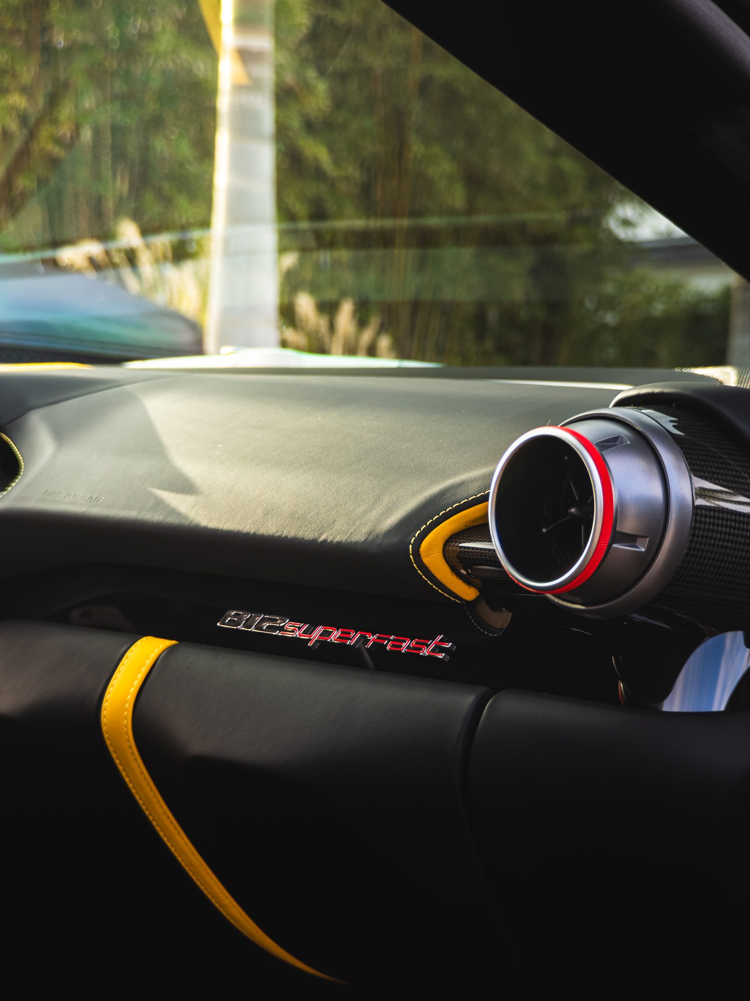 Ferrari 812 Superfast dashboard badge