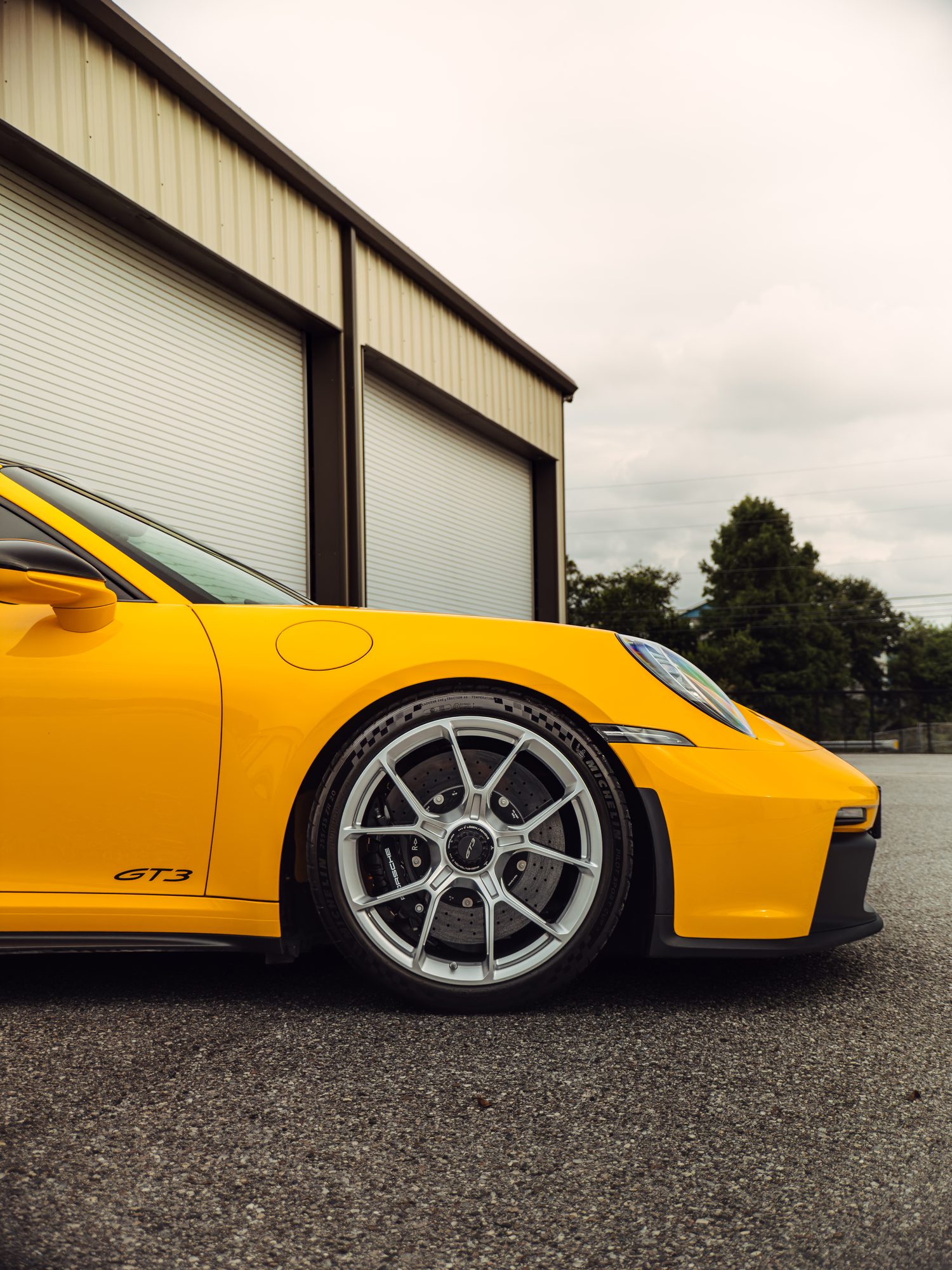 Porsche 911 GT3 front wheel