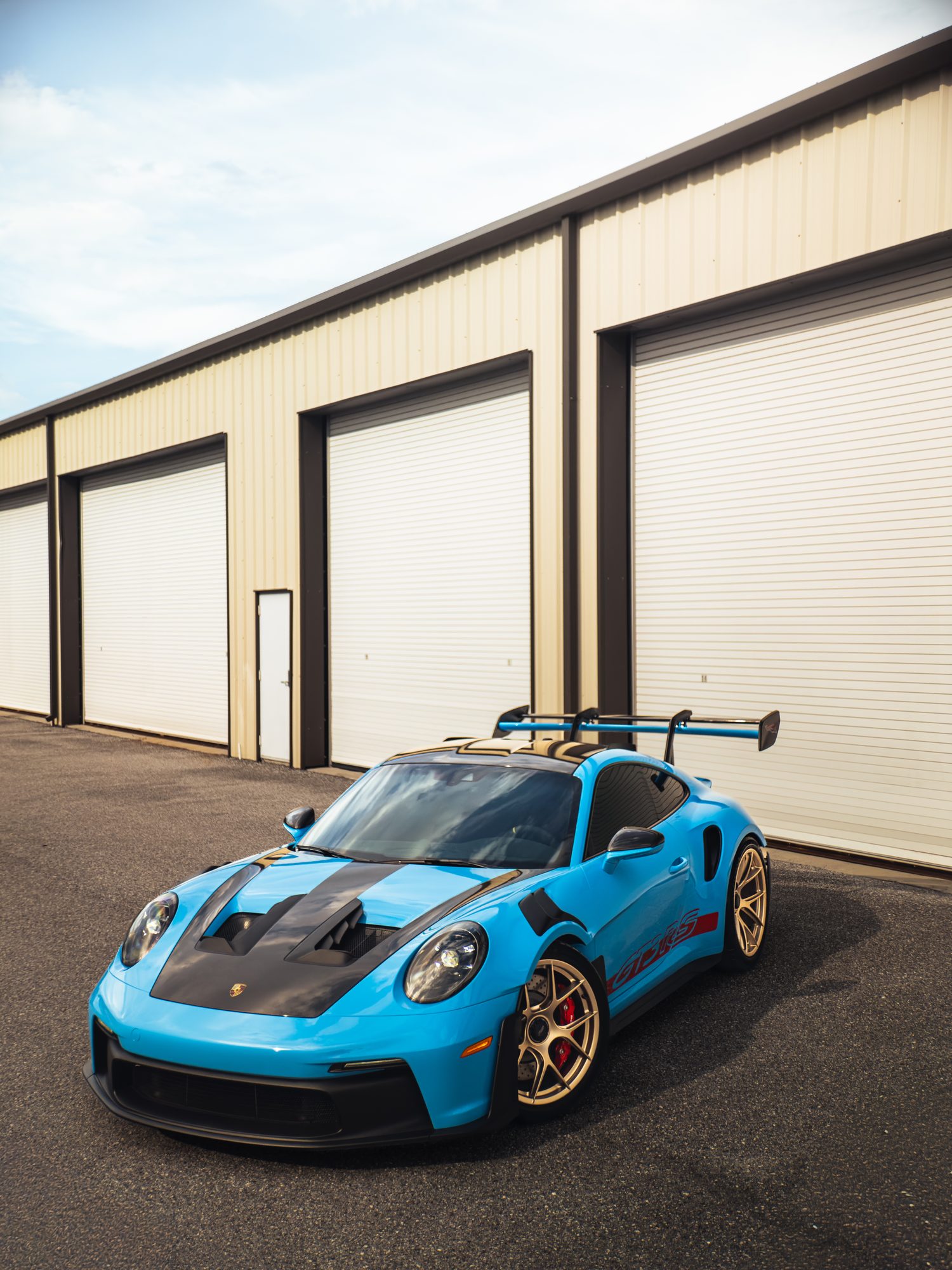 Porsche 911 GT3 RS, front three-quarter