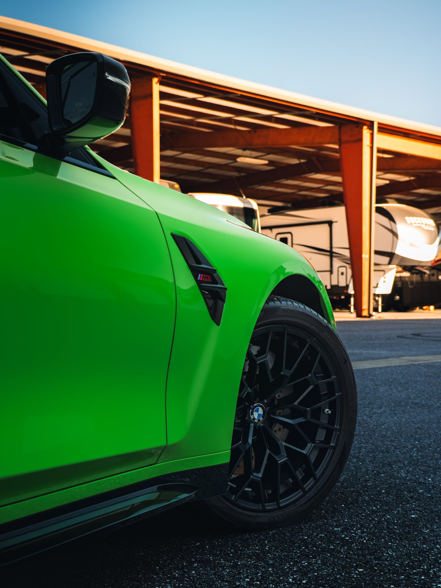 M3 CS side profile and wheel