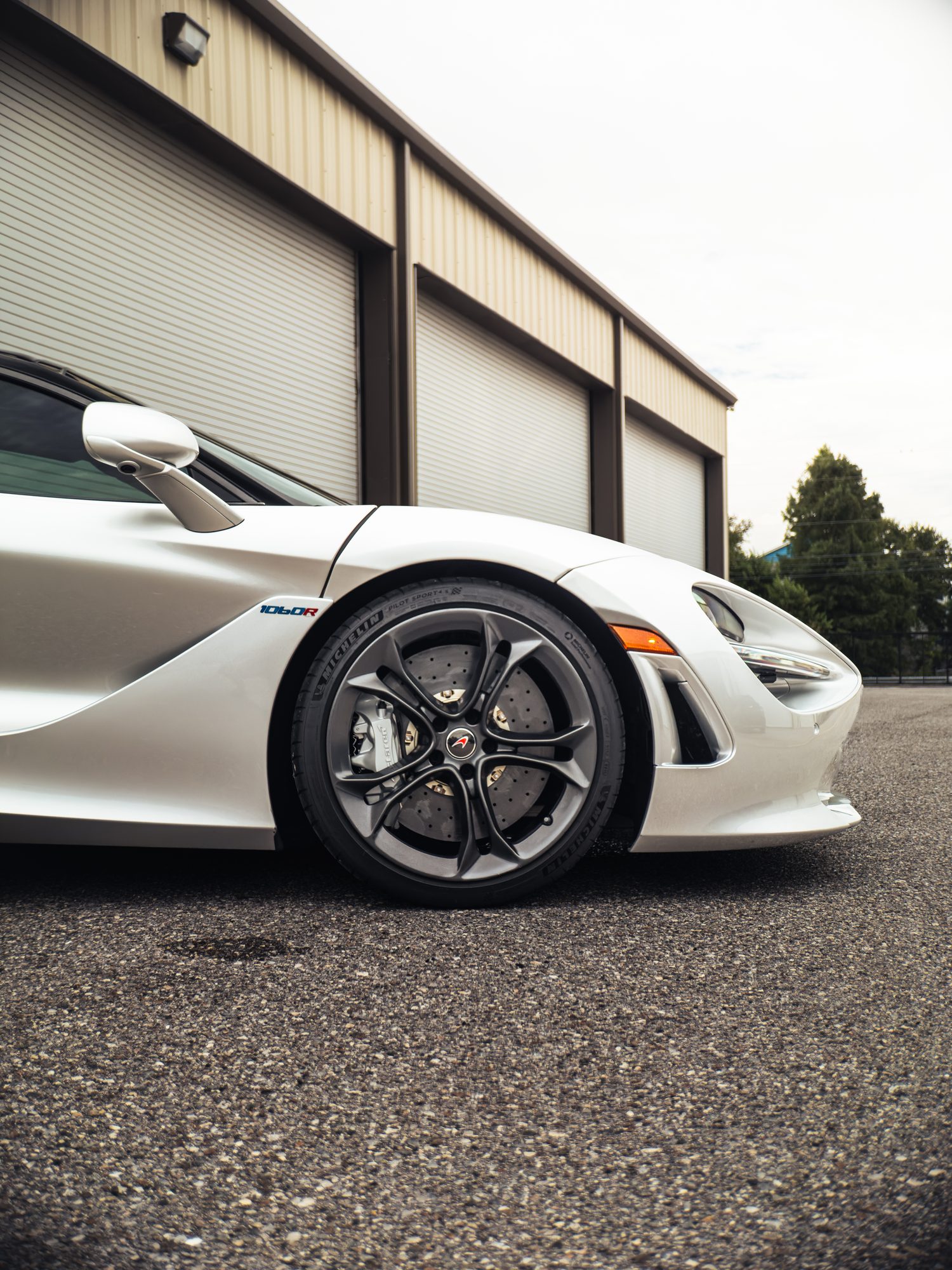 McLaren 720S front wheel